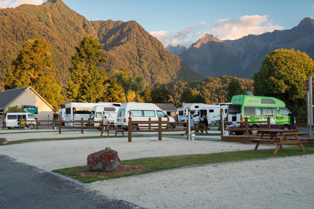 Fox Glacier TOP 10 Holiday Park&Motels Exterior foto